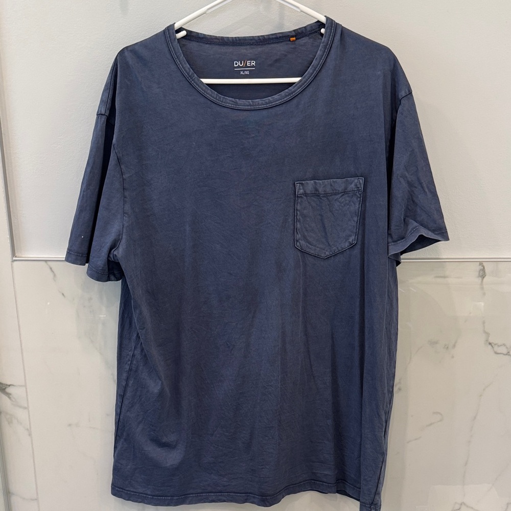 Duer Men's Blue T-Shirt